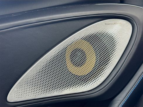 New 2025 McLaren GTS image 17