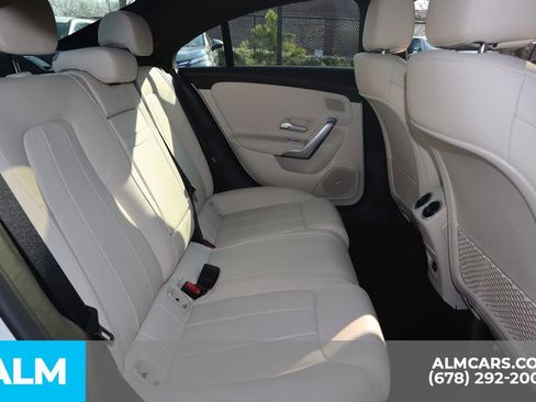 Used 2025 Mercedes-Benz CLA 250 image 24