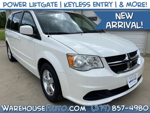 Used 2012 Dodge Grand Caravan SXT FWD image 1