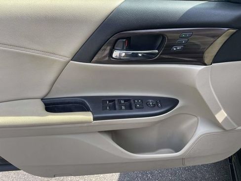 Used 2016 Honda Accord EX-L image 20