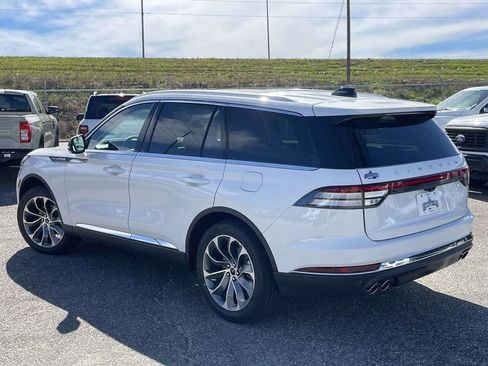 New 2026 Lincoln Aviator Reserve image 5