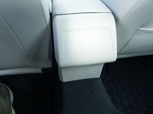 New 2026 Volkswagen Jetta SE image 34