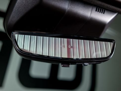 Used 2021 Cadillac Escalade Premium Luxury w/ Driver Assist Tech Package image 32