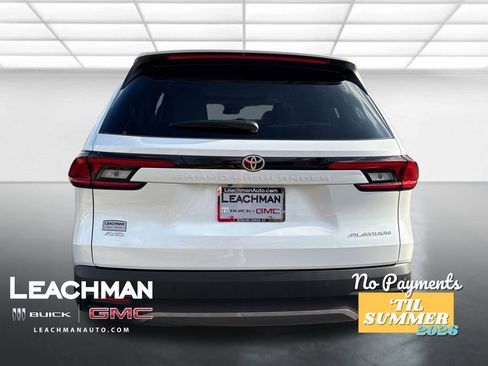 Used 2026 Toyota Grand Highlander Platinum image 6