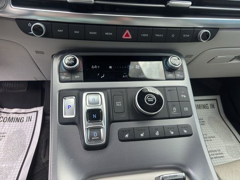 Used 2023 Hyundai Palisade Calligraphy FWD image 17