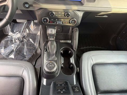 Used 2024 Ford Bronco Big Bend AWD/4WD image 25