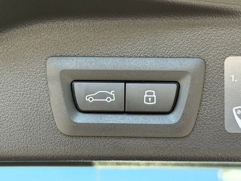 New 2026 BMW X5 xDrive40i image 17