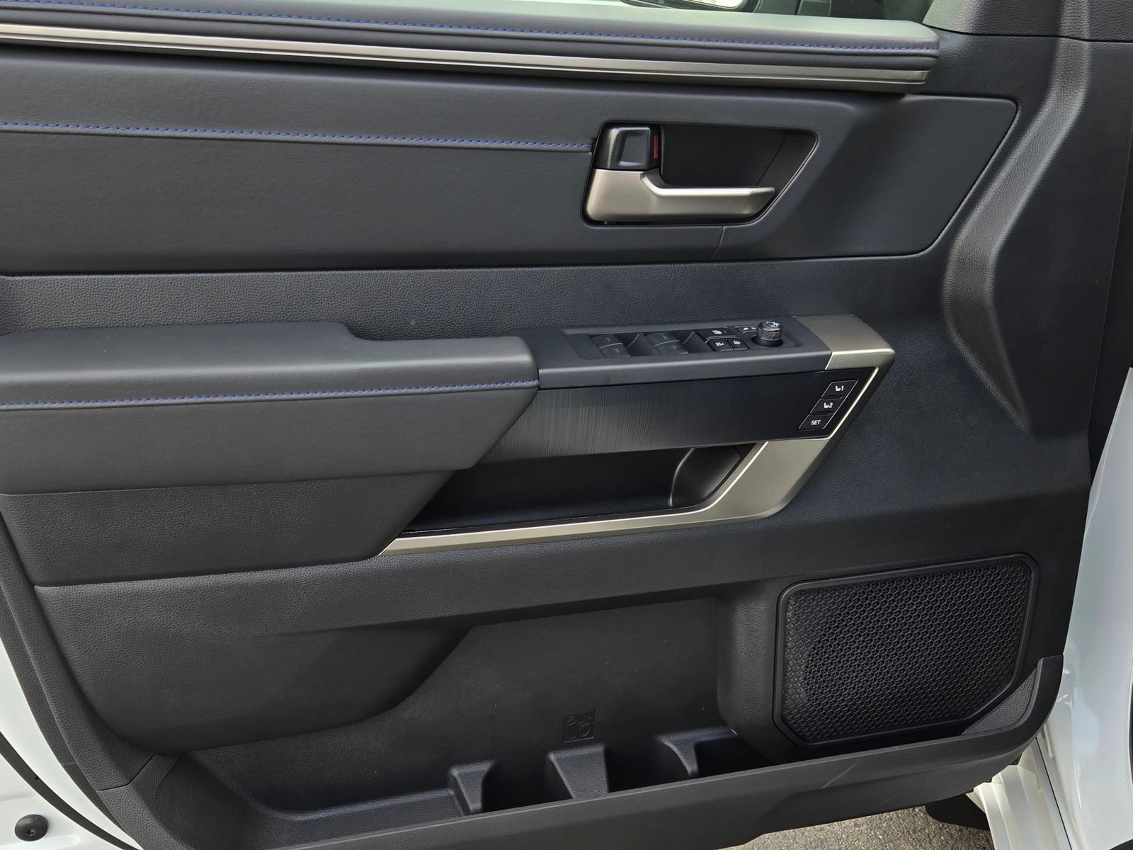 Certified 2026 Toyota Sequoia Platinum AWD/4WD image 10