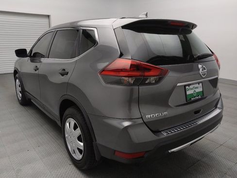 Used 2018 Nissan Rogue S FWD image 5