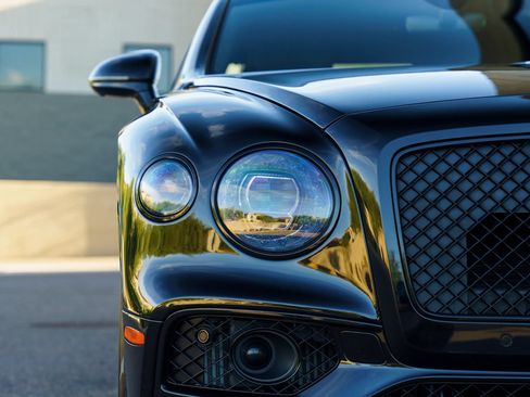 Used 2024 Bentley Flying Spur W12 AWD/4WD image 49