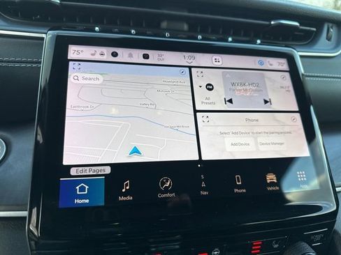 Used 2022 Jeep Grand Cherokee Limited image 6