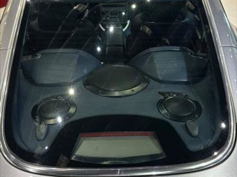 Used 2004 Aston Martin Vanquish RWD image 13