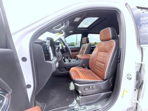 Certified 2024 GMC Sierra 1500 Denali Ultimate AWD/4WD image 10