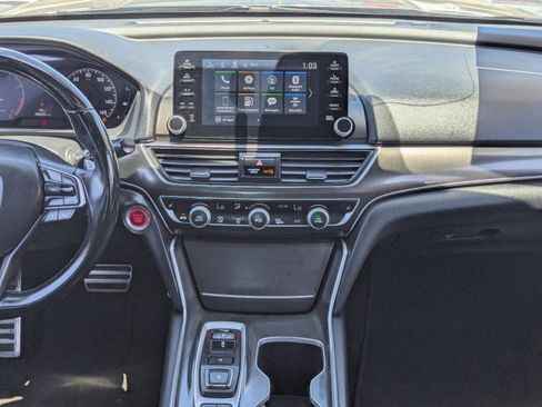 Used 2020 Honda Accord Sport image 16