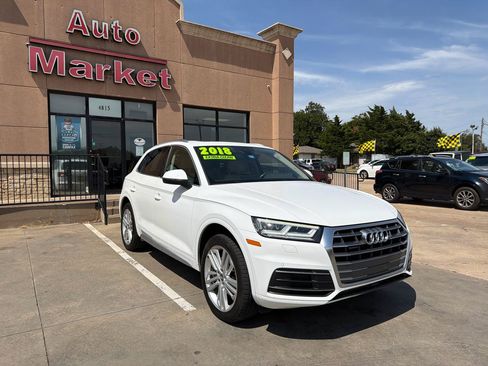 Used 2018 Audi Q5 2.0T Premium Plus w/ Premium Plus Package AWD/4WD image 3