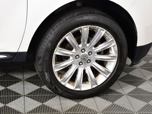 Used 2014 Lincoln MKX AWD w/ Equipment Group 102A image 53