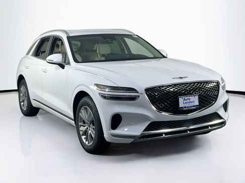 Used 2023 Genesis GV70 2.5T image 3