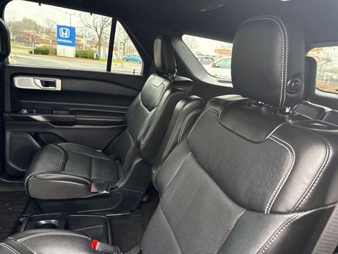 Used 2020 Ford Explorer ST w/ Premium Technology Package image 19