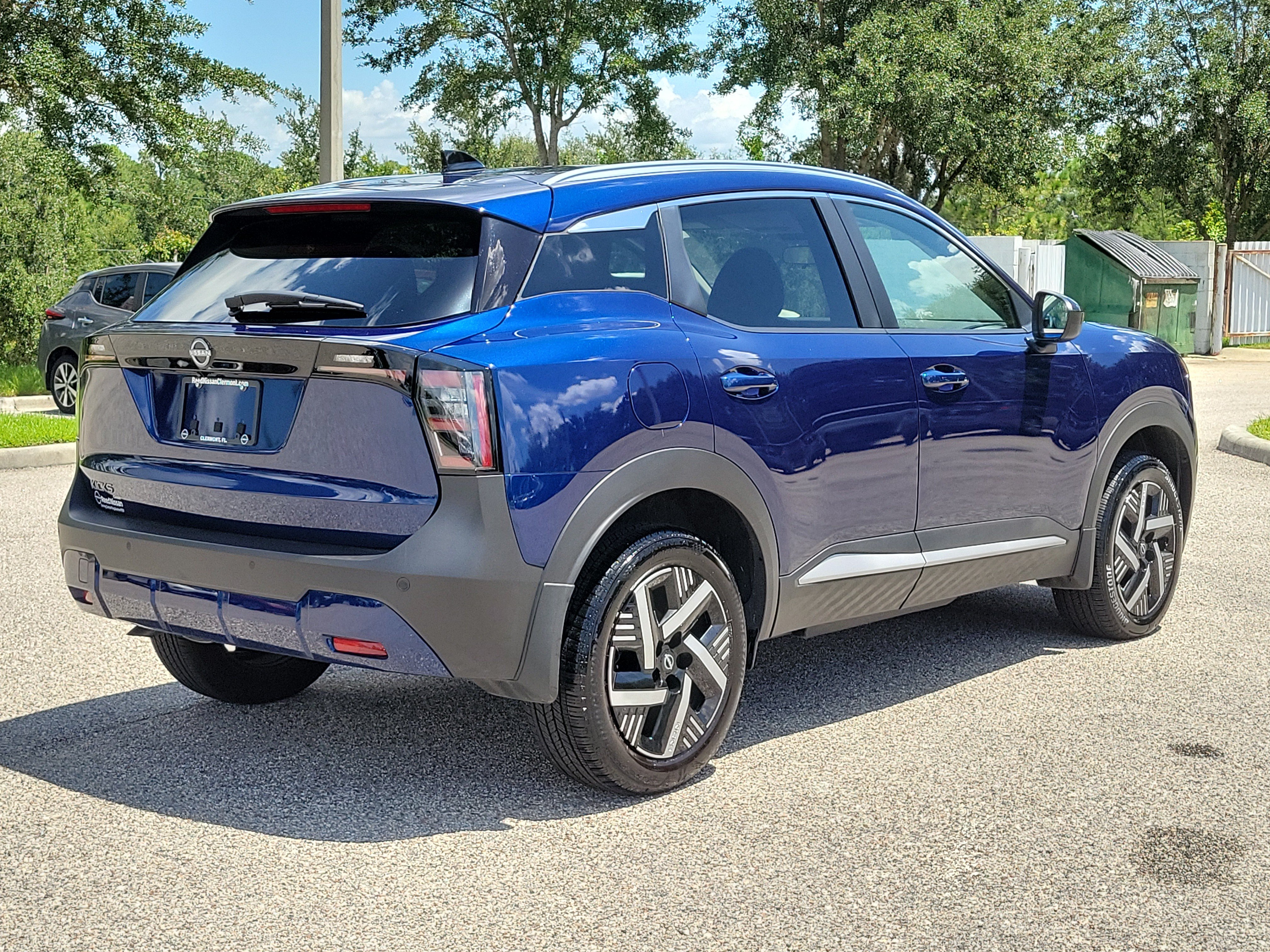 Certified 2026 Nissan Kicks SV FWD image 5