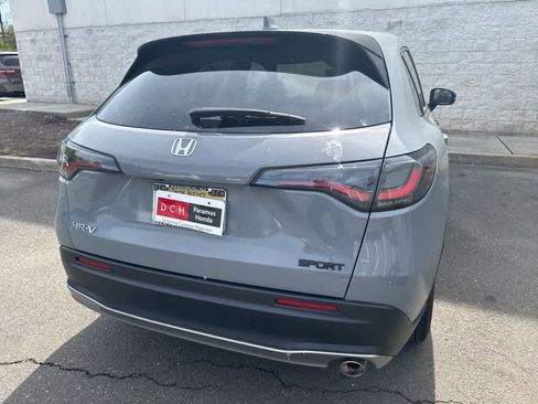 Used 2024 Honda HR-V Sport image 13