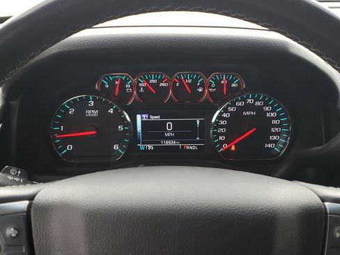 Used 2019 Chevrolet Tahoe LT w/ LT Signature Package image 30