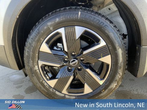 New 2026 Nissan Kicks SV w/ SV Premium Package image 11