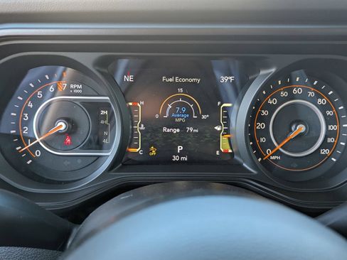 New 2026 Jeep Gladiator Rubicon w/ Safety Group AWD/4WD image 9