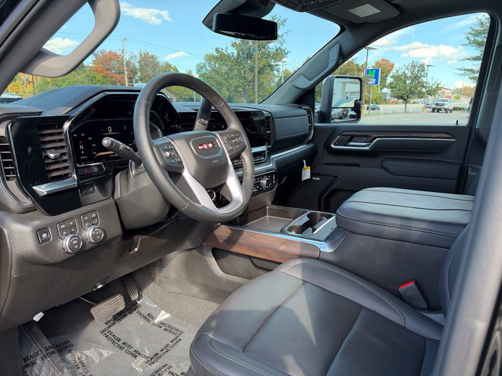 Used 2026 GMC Sierra 2500 SLT w/ SLT Premium Package AWD/4WD image 14