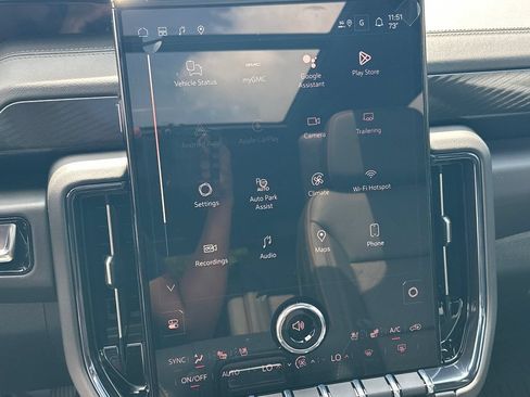 New 2026 GMC Yukon AT4 w/ AT4 Premium Plus Package AWD/4WD image 30