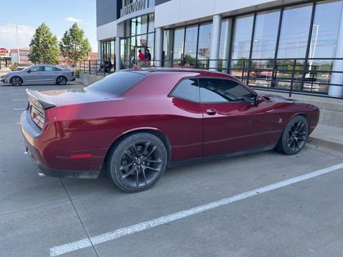 Used 2021 Dodge Challenger R/T Scat Pack RWD image 2
