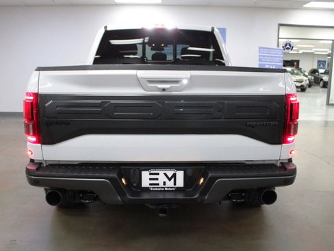 Used 2018 Ford F150 Raptor w/ Equipment Group 802A Luxury image 6