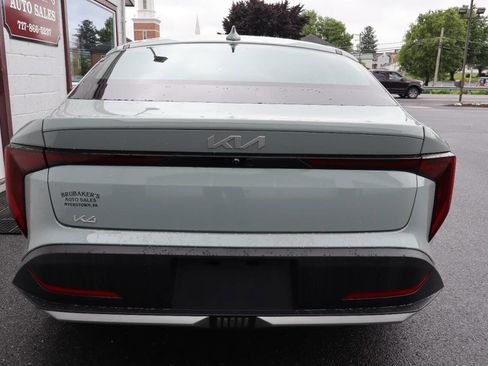 Used 2025 Kia K4 FWD image 3