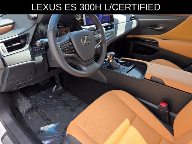 Used 2025 Lexus ES 300h w/ Premium Package FWD image 23