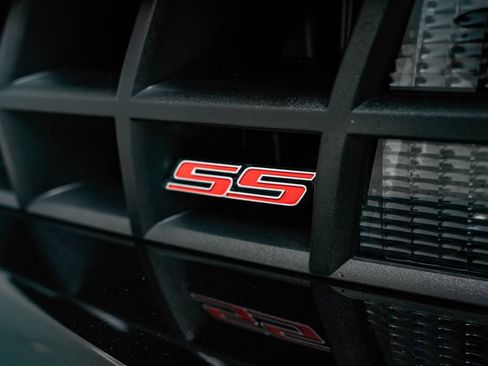 Used 2011 Chevrolet Camaro SS w/ RS Package RWD image 19