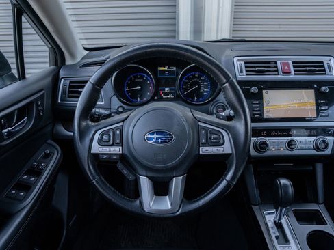 Used 2017 Subaru Outback 2.5i Limited image 15