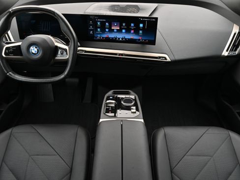 Certified 2024 BMW iX xDrive50 w/ Premium Package AWD/4WD image 14