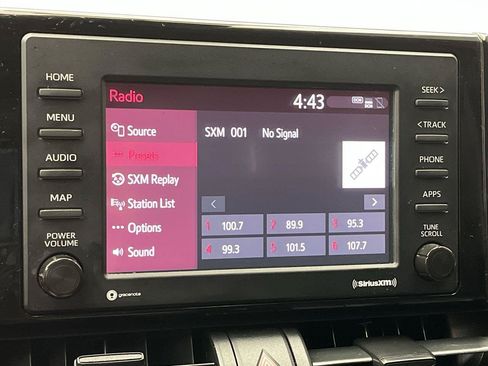 Used 2021 Toyota RAV4 LE AWD/4WD image 16