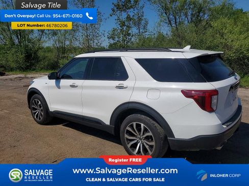 Used 2022 Ford Explorer ST-Line w/ Class IV Trailer Tow Package AWD/4WD image 3