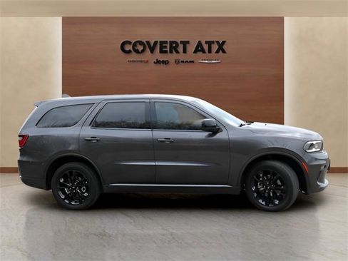 Used 2021 Dodge Durango GT w/ Blacktop Package image 6