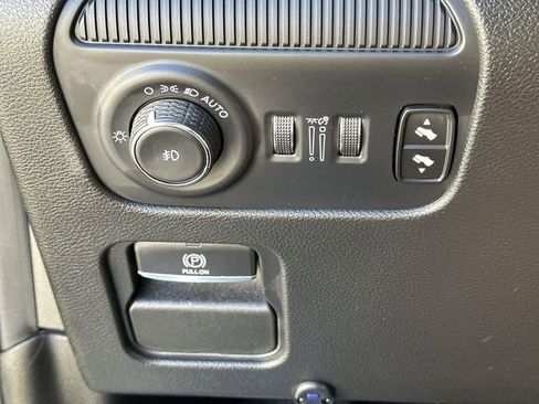 Used 2024 Jeep Grand Wagoneer L 4WD image 16