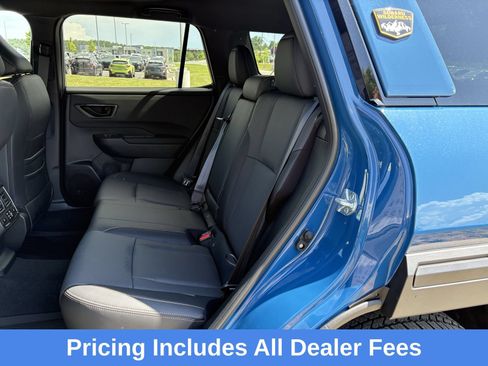 New 2026 Subaru Outback Wilderness w/ Wilderness Plus Package AWD/4WD image 32