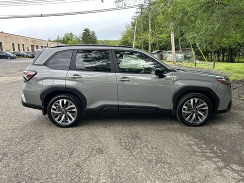 Certified 2025 Subaru Forester Touring w/ Touring Package AWD/4WD image 9