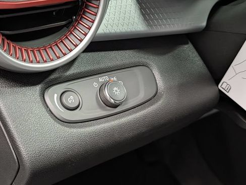 New 2026 Chevrolet Trax RS w/ Sunroof Package FWD image 16