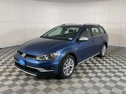 Used 2017 Volkswagen Golf Alltrack SE