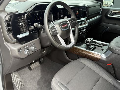 Used 2026 GMC Sierra 1500 Elevation w/ X31 Off-Road Package AWD/4WD image 9