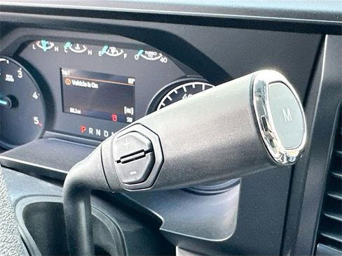 New 2025 Ford F550 4x4 Supercab Super Duty image 11