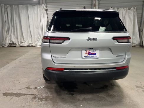 Used 2023 Jeep Grand Cherokee L Limited AWD/4WD image 6