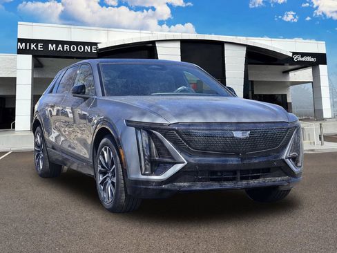 New 2026 Cadillac Lyriq Premium Sport image 2