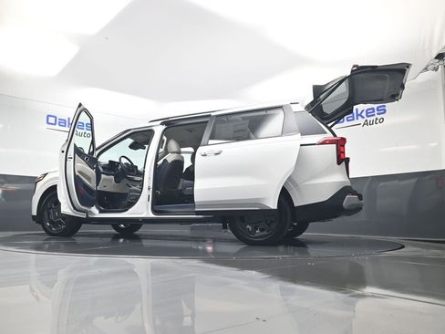 New 2026 Kia Carnival EX FWD image 63