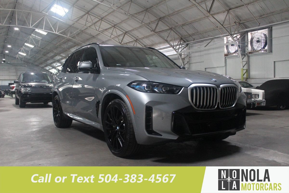 Used 2024 BMW X5 xDrive40i w/ M Sport Package AWD/4WD image 8
